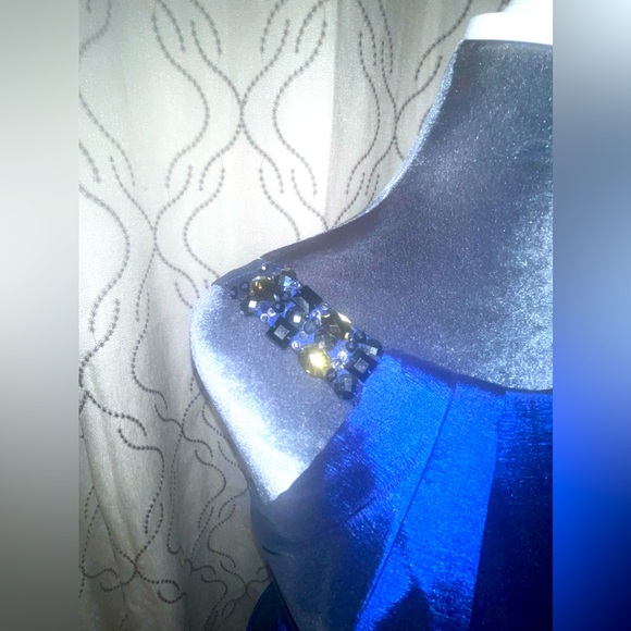 Cache Formal Dress - Picture 4 of 10